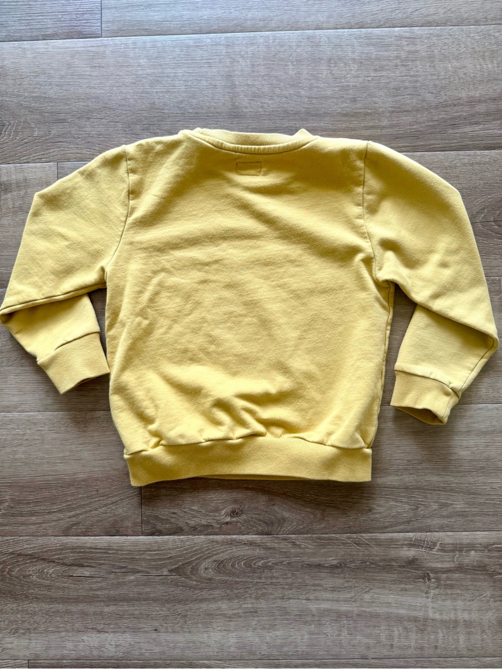 😊 NEXT Yellow Smiley Sweatshirt – Size 5–6 Years - Picture 2 of 5